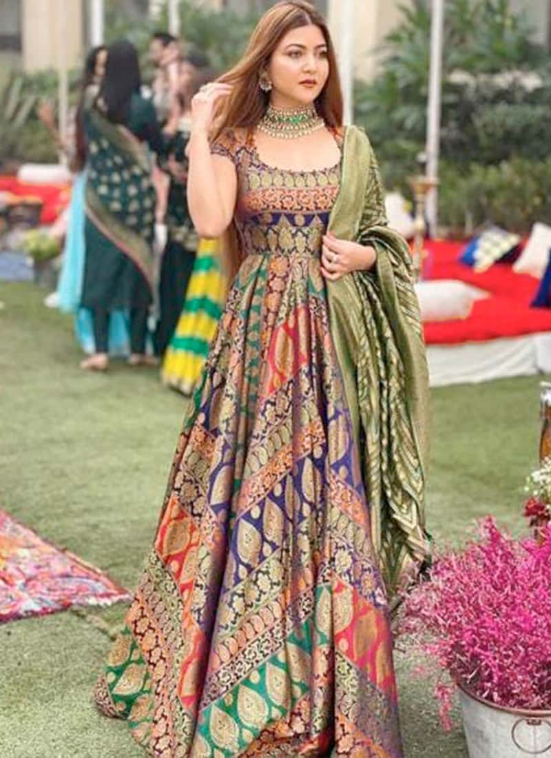 Multi-Color Georgette Based Gown